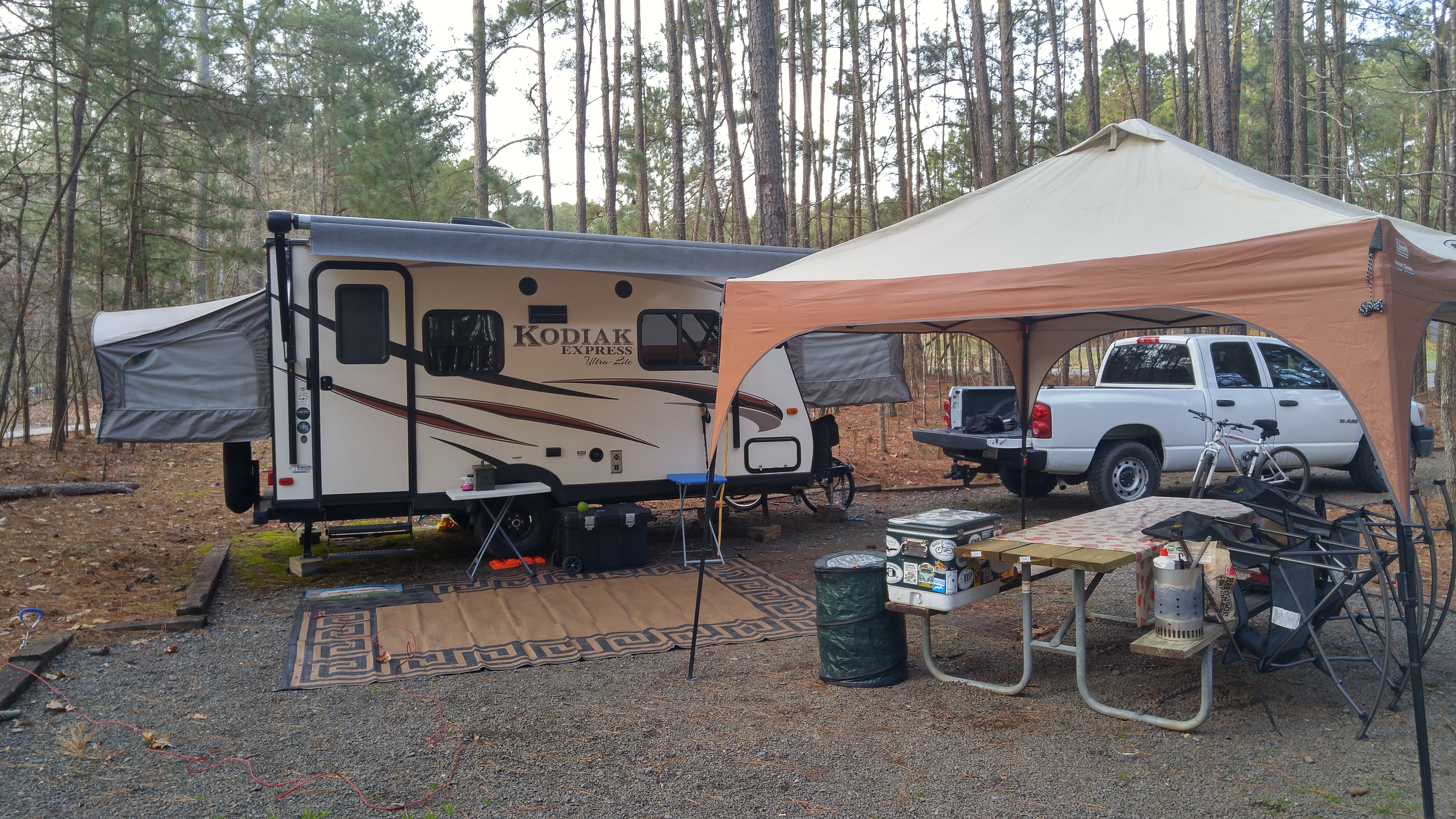 Rolling View Campground @ Falls Lake